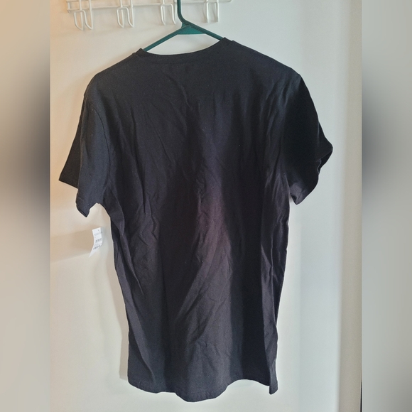 The Rail Free to be me Pride tshirt NWT - Picture 2 of 3